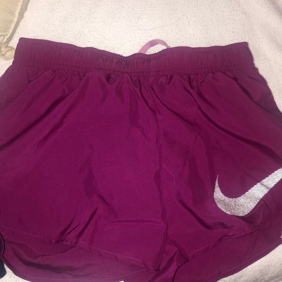 Nike shorts - Picture 1 of 1